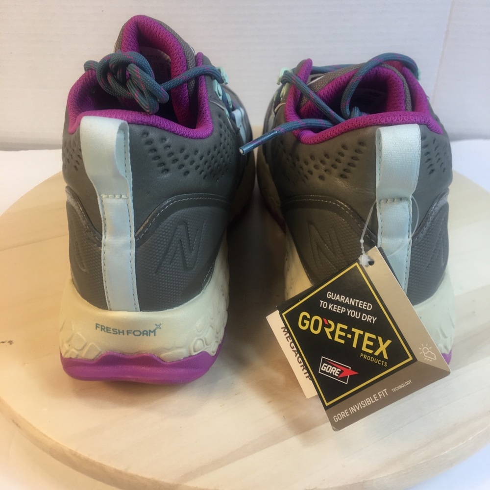 New Balance Women's Shoes in Gray and Purple - Picture 4 of 11